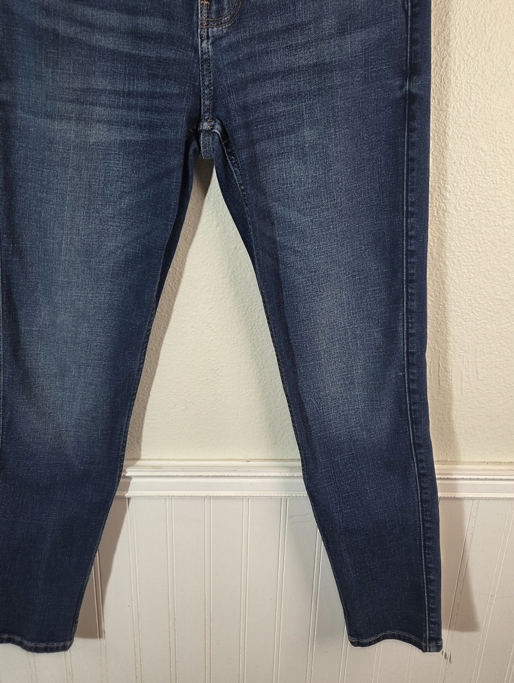 Hollister Men’s Athletic Skinny Jeans 29x30 Blue Wash Advanced Stretch Denim - Picture 7 of 13